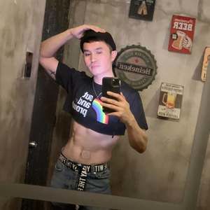 Meet your Posher, Rj